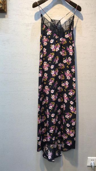 flower print ladies suspender dress lace stitching women spaghetti strap long dress, Black;gray
flower print ladies suspender dress lace stitching women spaghetti strap long dress, Black;gray