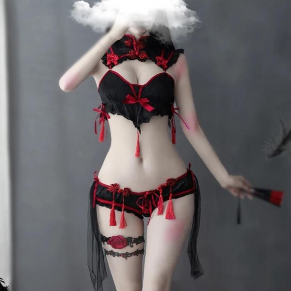 female beautiful waitress elegant table lingerie cosplay fantasy dress up as a set qipao cheongsam, Black;white
female beautiful waitress elegant table lingerie cosplay fantasy dress up as a set qipao cheongsam, Black;white