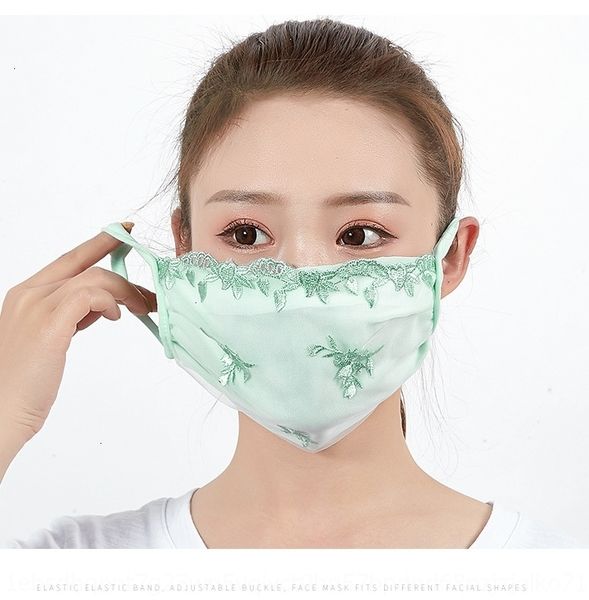 trendy dustproof men protective unsiex anti-fog masks print shipping designer face mouthcotton women mask
trendy dustproof men protective unsiex anti-fog masks print shipping designer face mouthcotton women mask