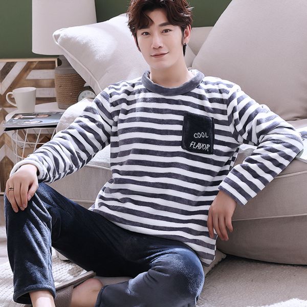 thicken coral fleece men's pajamas set autumn winter plus size long sleeve homewear fashion o-neck sleep trousers 2 pcs/set q1216, Black;white
thicken coral fleece men's pajamas set autumn winter plus size long sleeve homewear fashion o-neck sleep trousers 2 pcs/set q1216, Black;white