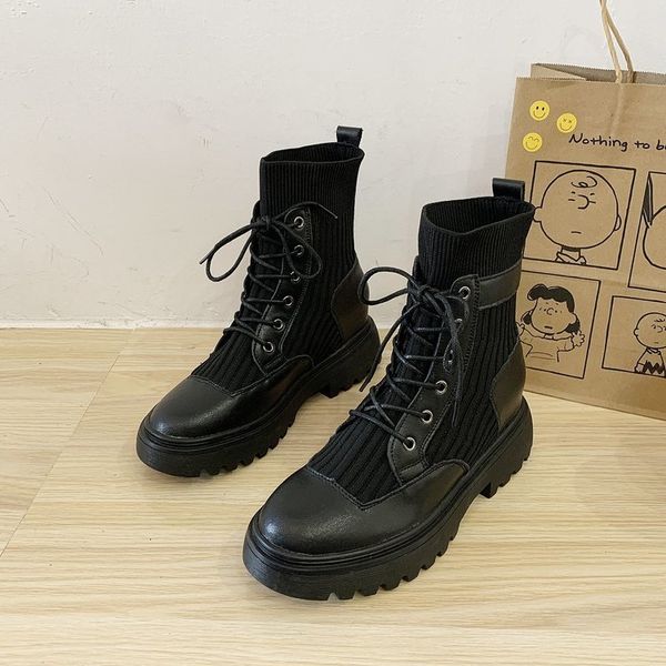 2021 new spring autumn ladies unslip-resistant feet rent up short fashion wild women boots 979t, Black
2021 new spring autumn ladies unslip-resistant feet rent up short fashion wild women boots 979t, Black