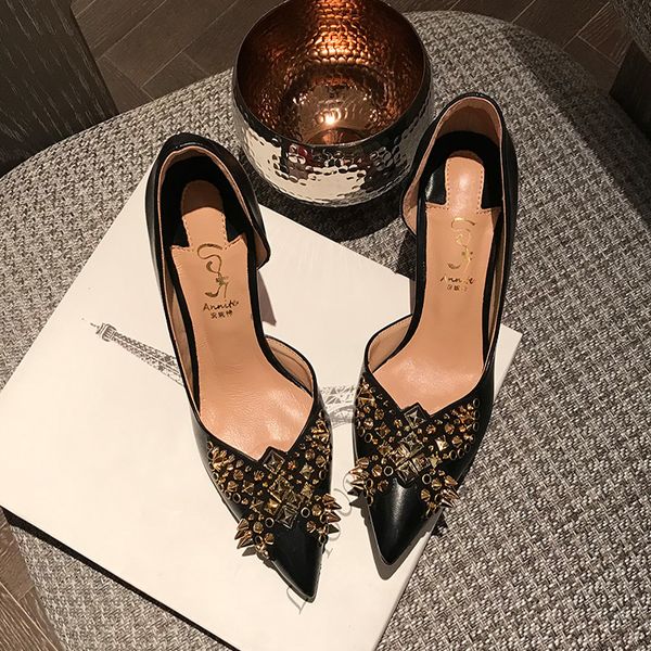 new europeans and americans black rivet pointed to banquet empty side fine bow unique shoes qk1w
new europeans and americans black rivet pointed to banquet empty side fine bow unique shoes qk1w