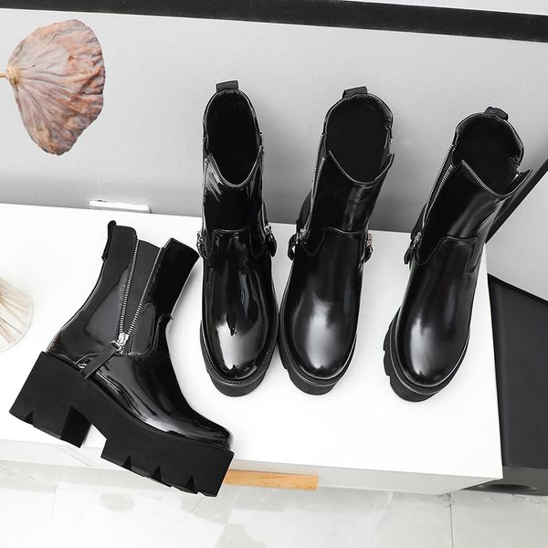 2021 west microfibre double size 22-26.5cm european and platform boots 6wot, Black
2021 west microfibre double size 22-26.5cm european and platform boots 6wot, Black