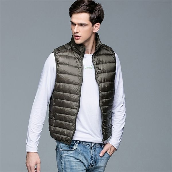 fitaylor new winter men down vest ultra light 90% white duck down outwear sleeveless warm slim waistcoat black wine red q1217
fitaylor new winter men down vest ultra light 90% white duck down outwear sleeveless warm slim waistcoat black wine red q1217