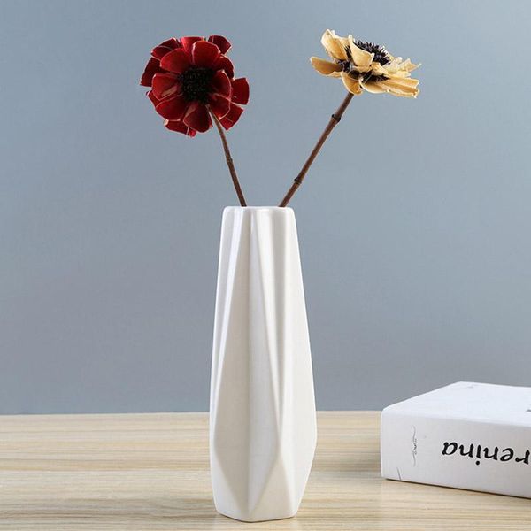 creative vase modern geometric art living room home decoration vases ceramics hydroponics flower pot european fashion decor gift
creative vase modern geometric art living room home decoration vases ceramics hydroponics flower pot european fashion decor gift