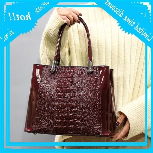 women crocodile pattern paint pu learn handling tasks great capacity wild messenger female retro designer shoulder bag
women crocodile pattern paint pu learn handling tasks great capacity wild messenger female retro designer shoulder bag