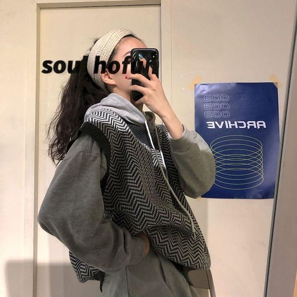 women's vests sweater vest knit bottoming shirt jacket autumn winter 2021 chic retro stripes korean loose female clothes trend, Black;white
women's vests sweater vest knit bottoming shirt jacket autumn winter 2021 chic retro stripes korean loose female clothes trend, Black;white