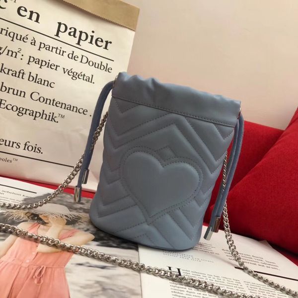 2020 new luxurys designers bags barrel type classic style shoulder messenger handbag fashion lady fashion multicolor cosmetic bag
2020 new luxurys designers bags barrel type classic style shoulder messenger handbag fashion lady fashion multicolor cosmetic bag