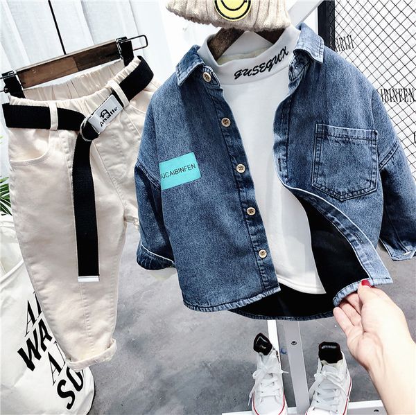 boys' denim suit autumn / winter 2020 new korean version 7 children 2 plush thicken 4 shirts 5 3 pieces 6 years old, White
boys' denim suit autumn / winter 2020 new korean version 7 children 2 plush thicken 4 shirts 5 3 pieces 6 years old, White