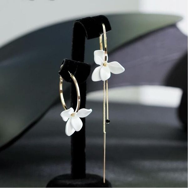 lzx brand new flower design long earring gold color exaggerated asymmetry big hoop earrings for women fashion jewelry pendientes, Golden;silver
lzx brand new flower design long earring gold color exaggerated asymmetry big hoop earrings for women fashion jewelry pendientes, Golden;silver