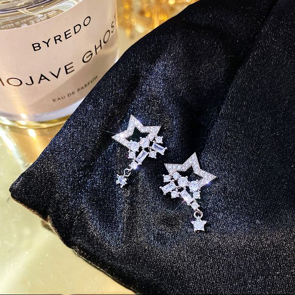 s925 sterling silver needle-shaped earrings female temperament simple five-pointed star earrings fashion personality
s925 sterling silver needle-shaped earrings female temperament simple five-pointed star earrings fashion personality