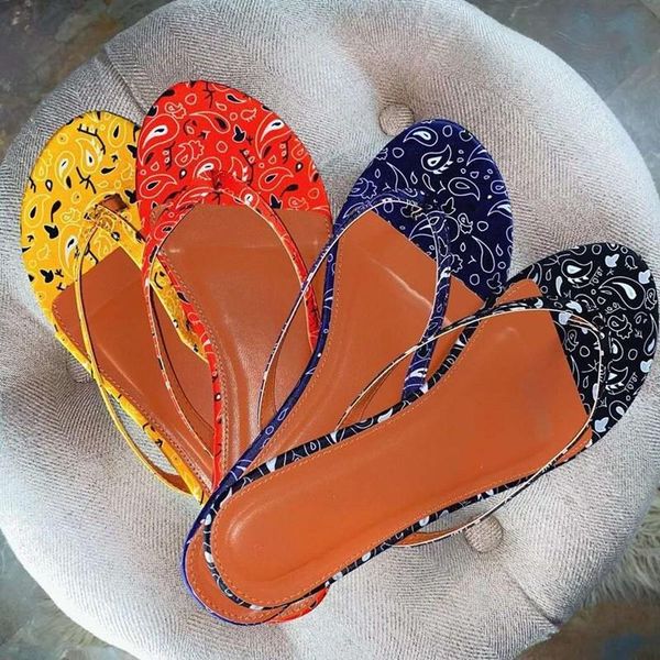 ladies slippers popular models ladies slippers summer classic new products women's shoes fashion all-match personality, Black
ladies slippers popular models ladies slippers summer classic new products women's shoes fashion all-match personality, Black