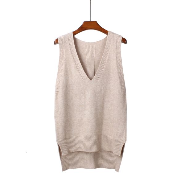 2021 new autumn cashmere knitted women both sides split loose vest waistcoat female poncho pull sleeveless pullover sweater ji0y, White;black
2021 new autumn cashmere knitted women both sides split loose vest waistcoat female poncho pull sleeveless pullover sweater ji0y, White;black