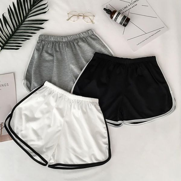 2020 summer women casual sports shorts patchwork body fitness workout stretch skinny slim shorts plus size, White;black
2020 summer women casual sports shorts patchwork body fitness workout stretch skinny slim shorts plus size, White;black