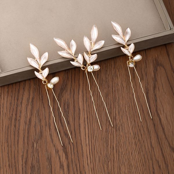 3 pcs wedding hairpins tiara freshwater pearls golden bridal clips rhinestone barrettes women ornaments accessories, Slivery;golden
3 pcs wedding hairpins tiara freshwater pearls golden bridal clips rhinestone barrettes women ornaments accessories, Slivery;golden