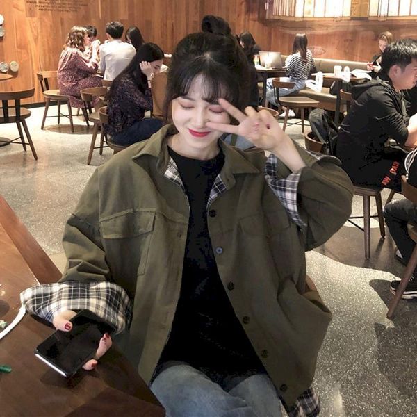 2020 spring fake two-piece plaid stitching tooling jacket female student korean harajuku loose long sleeves clothes colorblock, Black;brown
2020 spring fake two-piece plaid stitching tooling jacket female student korean harajuku loose long sleeves clothes colorblock, Black;brown