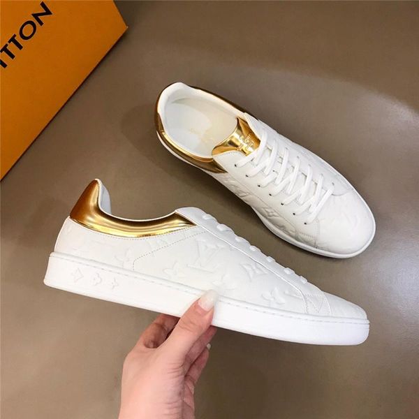 new real leather men designer sneakers women star studded casual shoes mesh leather camouflage studded niuniu1 combo stars metallic 8272 y6, Black
new real leather men designer sneakers women star studded casual shoes mesh leather camouflage studded niuniu1 combo stars metallic 8272 y6, Black