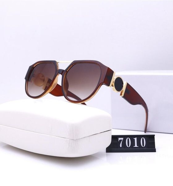 brand design sunglasses vintage pilot brand sun glasses band uv400 men women ben metal frame glass lens with box, White;black
brand design sunglasses vintage pilot brand sun glasses band uv400 men women ben metal frame glass lens with box, White;black