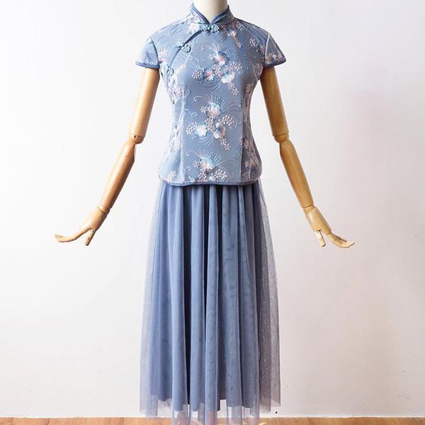 2 Pcs/set Fashion Half Sleeve Embroidery Vintage Modern Traditional Satin Chinese Dress Qipao Cheongsam Women Party Dresses
2 Pcs/set Fashion Half Sleeve Embroidery Vintage Modern Traditional Satin Chinese Dress Qipao Cheongsam Women Party Dresses