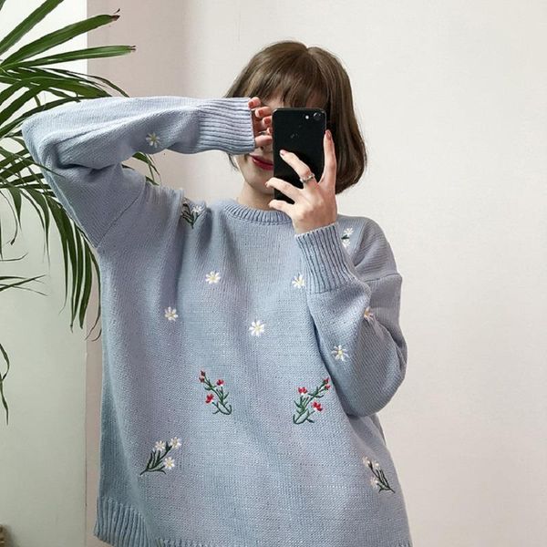 winter womens new embroidered sweater casual fashion large size loose korean sweet chic knitted o neck flower sweater, White;black
winter womens new embroidered sweater casual fashion large size loose korean sweet chic knitted o neck flower sweater, White;black