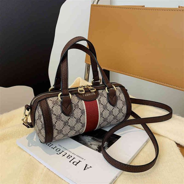 2022 factory wholesale autumn printed women's bag korean fashion versatile handbag net red one shoulder messenger bag
2022 factory wholesale autumn printed women's bag korean fashion versatile handbag net red one shoulder messenger bag