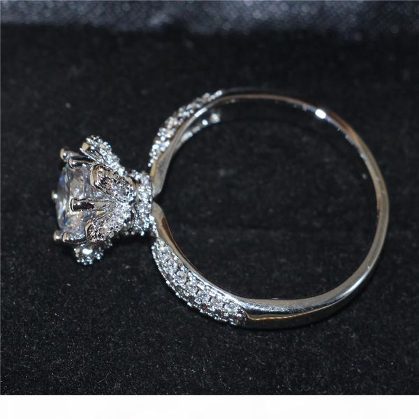 diy vintage lotus form 925 sterling silver gemstone ring sets round simulated diamond zircon finger rings wedding band jewelry for women, Slivery;golden
diy vintage lotus form 925 sterling silver gemstone ring sets round simulated diamond zircon finger rings wedding band jewelry for women, Slivery;golden