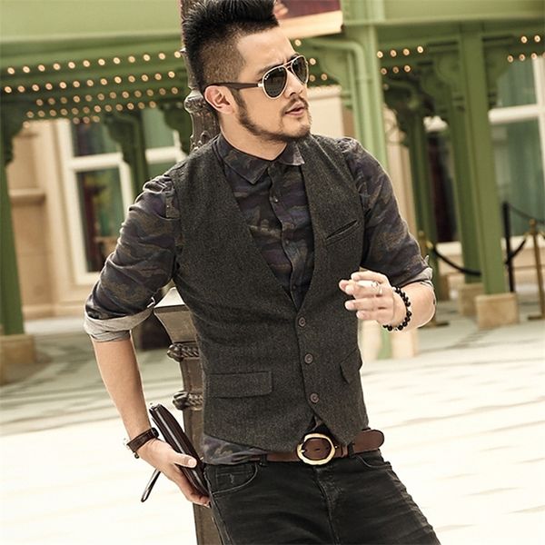 men casual sleeveless jacket coat mens formal waistcoats dress slim three button woolen british suit vest m87 y201026, Black;white 
men casual sleeveless jacket coat mens formal waistcoats dress slim three button woolen british suit vest m87 y201026, Black;white
