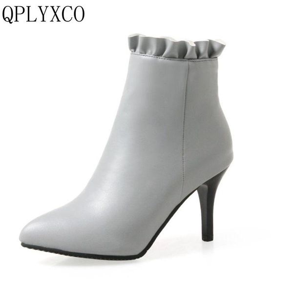 qplyxco 2021 new big size 32-47 ankle boot short autumn winter stlye women pointed toe high heels wedding party shoes a62, Black
qplyxco 2021 new big size 32-47 ankle boot short autumn winter stlye women pointed toe high heels wedding party shoes a62, Black
