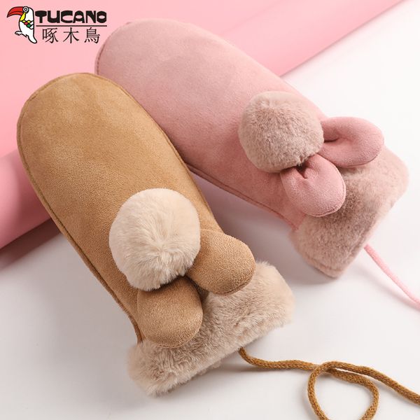 mittens women winter suede plush thickened outdoor cycling korean students cute neck hanging warm gloves
mittens women winter suede plush thickened outdoor cycling korean students cute neck hanging warm gloves