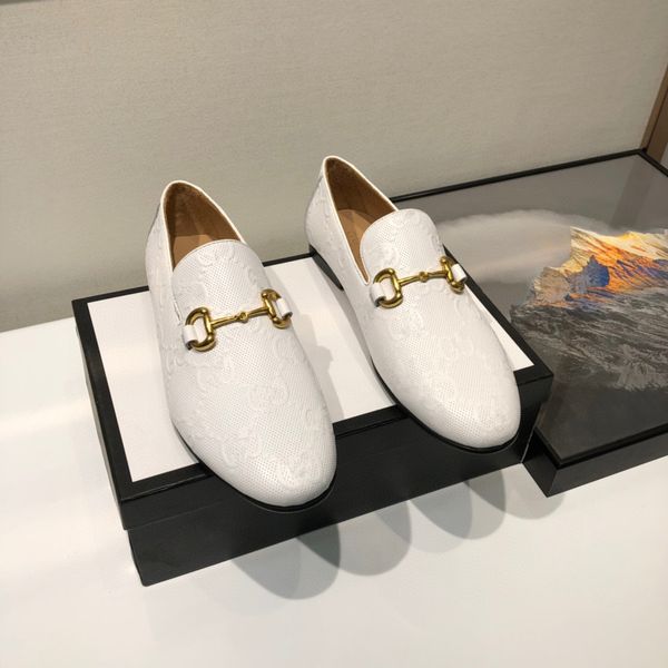 new brand men formal shoes slip on pointed toe patent leather oxford shoes for men dress shoes business plus size 45, Black
new brand men formal shoes slip on pointed toe patent leather oxford shoes for men dress shoes business plus size 45, Black