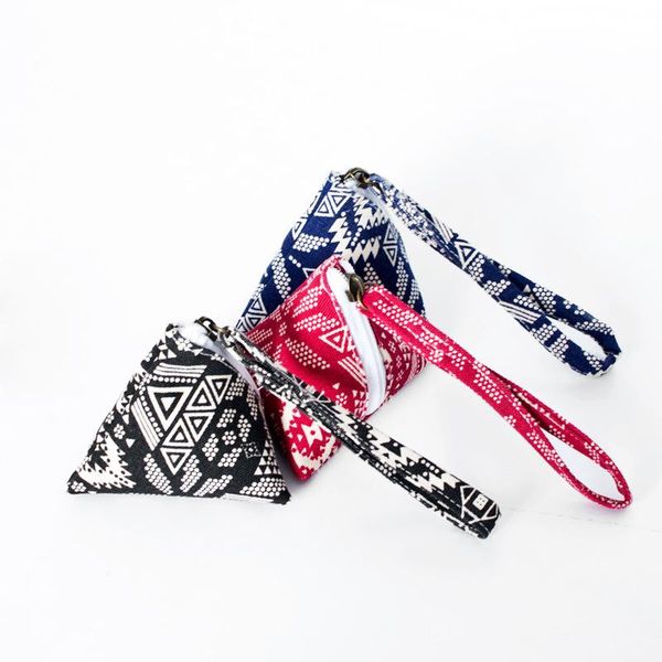 1pc zippered simple original geometric triangle wallet practical coin bag key pouch 3 colors to choose h jllpgg
1pc zippered simple original geometric triangle wallet practical coin bag key pouch 3 colors to choose h jllpgg