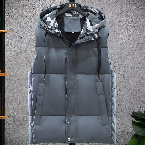 2020 new winter vest men casual winter waterproof warm hooded slash pocket sleeveless coat multi color camo print plus size1, Black;white
2020 new winter vest men casual winter waterproof warm hooded slash pocket sleeveless coat multi color camo print plus size1, Black;white
