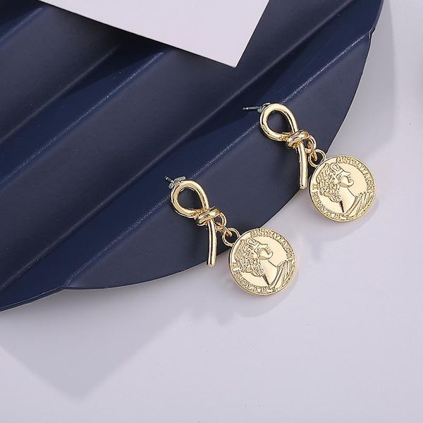 shamir retro chic earrings for woman vintage coin charms earrings knot twisted alloy jewelry for party bijoux, Golden;silver
shamir retro chic earrings for woman vintage coin charms earrings knot twisted alloy jewelry for party bijoux, Golden;silver