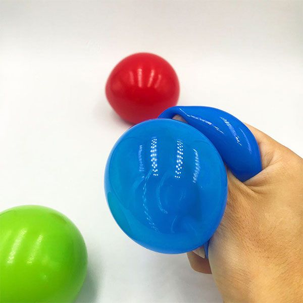 decompression toys sticky wall ball fluorescent luminescent ceiling ball indoor pressure relief parent-child sticky target ball
decompression toys sticky wall ball fluorescent luminescent ceiling ball indoor pressure relief parent-child sticky target ball