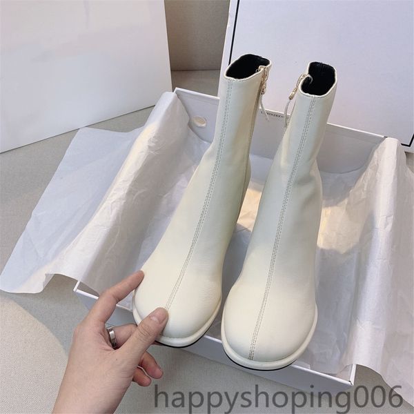 2020 new women's martin ankle boots autumn winter boots motorcycle rider sculpted leather cool, warm boots size35-40, Black
2020 new women's martin ankle boots autumn winter boots motorcycle rider sculpted leather cool, warm boots size35-40, Black