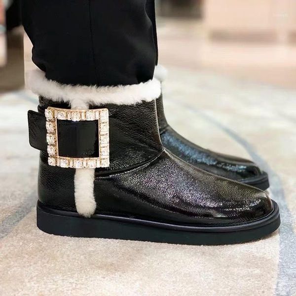 boots 2021 winter fishion patent leather fur snow square crystal buckle ankle women designer shoes1, Black
boots 2021 winter fishion patent leather fur snow square crystal buckle ankle women designer shoes1, Black