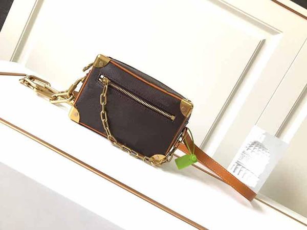 44480made in real leather clutch purse handbag bag woman bag shoulder bag serial number insid
44480made in real leather clutch purse handbag bag woman bag shoulder bag serial number insid