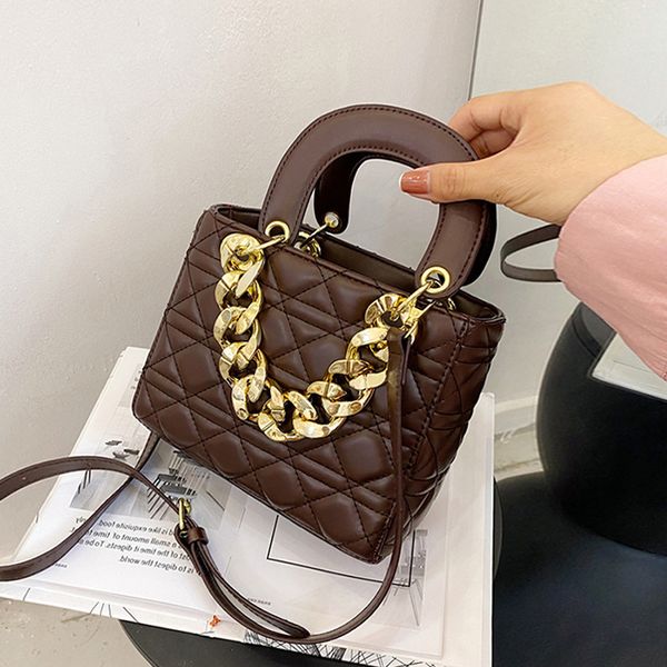 autumn and winter small bag 2021 new trendy texture women's , minority design hand, versatile messenger princess's
autumn and winter small bag 2021 new trendy texture women's , minority design hand, versatile messenger princess's