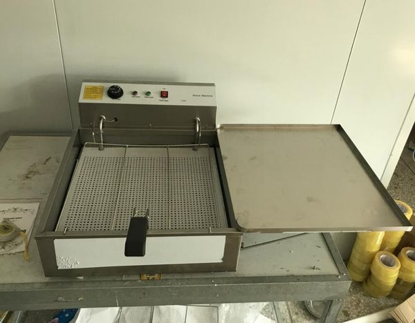 bread makers cost 25l capacity electric oil fryer for donuts machine 3000w commercial stainless steel
bread makers cost 25l capacity electric oil fryer for donuts machine 3000w commercial stainless steel