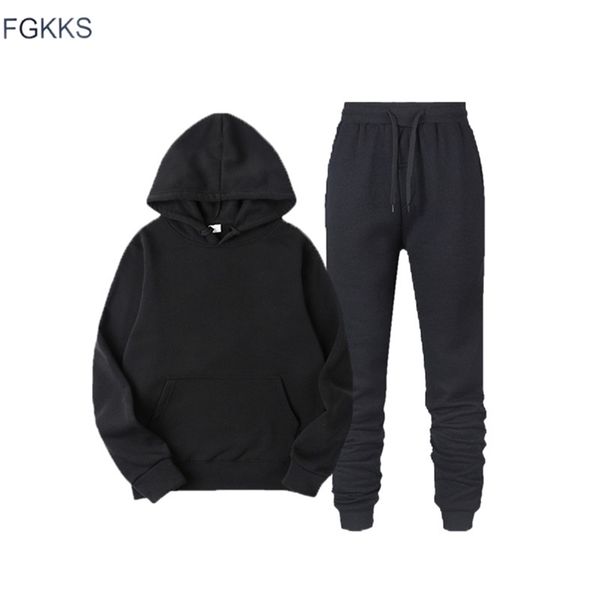 fgkks fashion men's sports sets solid color street men casual hoodies suit comfortable simple male tracksuit 201130, Gray
fgkks fashion men's sports sets solid color street men casual hoodies suit comfortable simple male tracksuit 201130, Gray