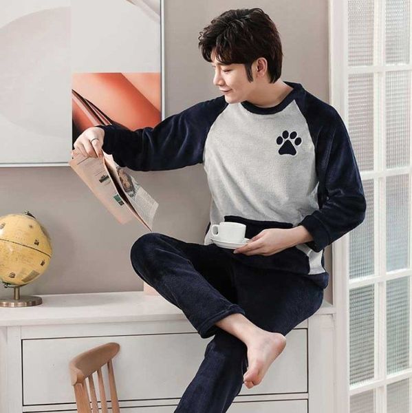 men's pajamas set autumn winter warm flannel thicken male pajamas long sleeve sleepwear +pant leisure homewear clothes 3xl q1216, Black;white
men's pajamas set autumn winter warm flannel thicken male pajamas long sleeve sleepwear +pant leisure homewear clothes 3xl q1216, Black;white