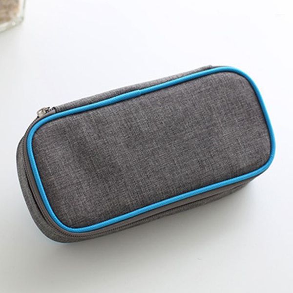 lightweight organizer outdoor carrying cooler storage bag oxford cloth travel zipper closure refrigerated insulated portable1
lightweight organizer outdoor carrying cooler storage bag oxford cloth travel zipper closure refrigerated insulated portable1