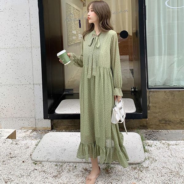loose bow-neck floral women dress long-sleeve ruffles chiffon female dress flare sleeve long vestidos femme1, Black;gray
loose bow-neck floral women dress long-sleeve ruffles chiffon female dress flare sleeve long vestidos femme1, Black;gray