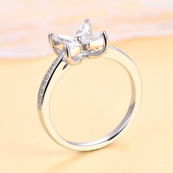 fashion tonglin in europe and america s925 sterling silver ring for women gardenia horse eye zircon ornament factory wholesale fash
fashion tonglin in europe and america s925 sterling silver ring for women gardenia horse eye zircon ornament factory wholesale fash
