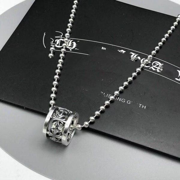 925 sterling silver cross small waist necklace men's and women's fashionable collarbone chain personality pendant sterling silver
925 sterling silver cross small waist necklace men's and women's fashionable collarbone chain personality pendant sterling silver