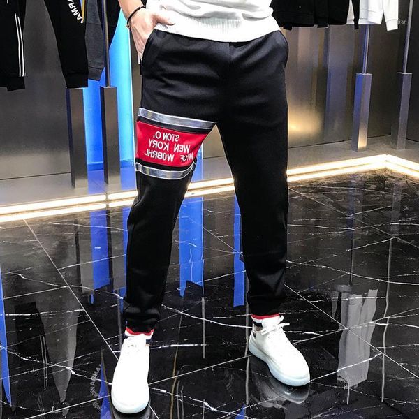 men's pants 2021 autumn personalized stripe embroidered letter leggings men's lace up black slim fit sports casual for youth1
men's pants 2021 autumn personalized stripe embroidered letter leggings men's lace up black slim fit sports casual for youth1