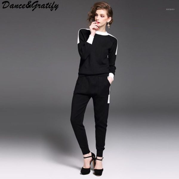 dance&gratify knitted casual tracksuit pant suits 2017 fashion elegant 2 piece set women pullover sweater and trousers set1, White
dance&gratify knitted casual tracksuit pant suits 2017 fashion elegant 2 piece set women pullover sweater and trousers set1, White