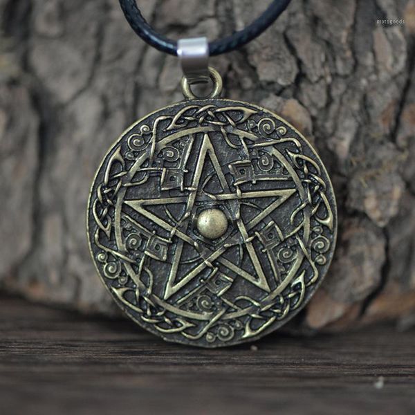 pendant necklaces langhong 1pcs celtics knot necklace five-pointed star for men talisman jewelry1, Silver
pendant necklaces langhong 1pcs celtics knot necklace five-pointed star for men talisman jewelry1, Silver