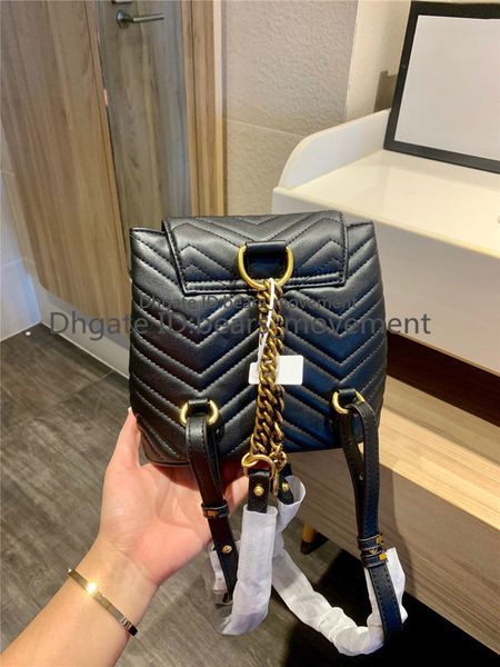 2021 luxury designer letter diamond lattice letter women fashion backpack handbags plain metallic geometric string bucket bags
2021 luxury designer letter diamond lattice letter women fashion backpack handbags plain metallic geometric string bucket bags