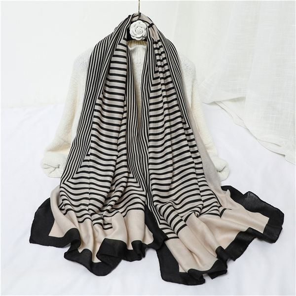 women cotton scarf fashion striped print foulard hijab pashmina shawls lady wraps travel scarves female bufanda y201007, Blue;gray
women cotton scarf fashion striped print foulard hijab pashmina shawls lady wraps travel scarves female bufanda y201007, Blue;gray